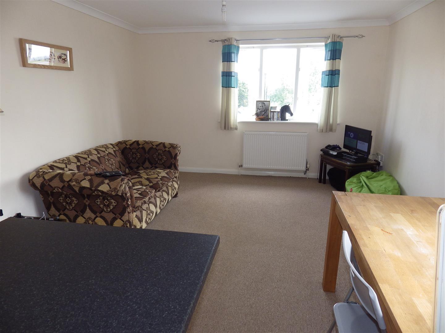 2 Bedroom Property For Sale In Moorland Heights Exeter Road