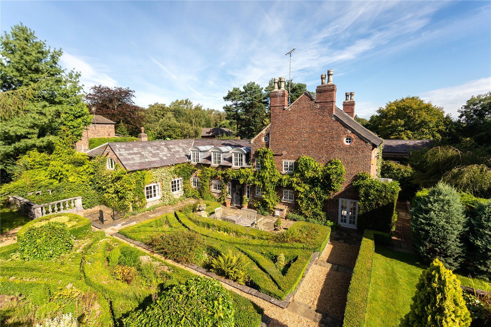 JacksonStops 7 bedroom property for sale in Macclesfield Road