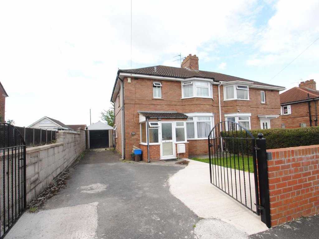 For sale 3 bedroom semidetached house, Guide price £260,000