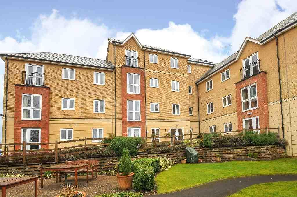 1 bedroom property for sale in Willow Grange, Wantage £130,000