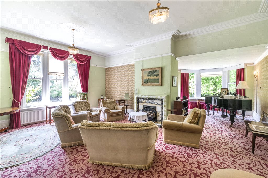 5 bedroom property for sale in Eccup Lane, Leeds, West Yorkshire, LS16