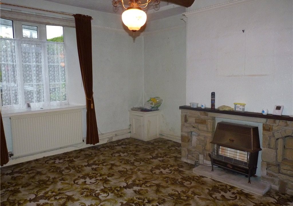 4 bedroom property for sale in Green Head Road, Utley, Keighley, BD20