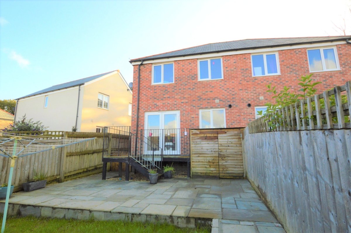 3 bedroom property for sale in Carlton Way, Liskeard, Cornwall, PL14