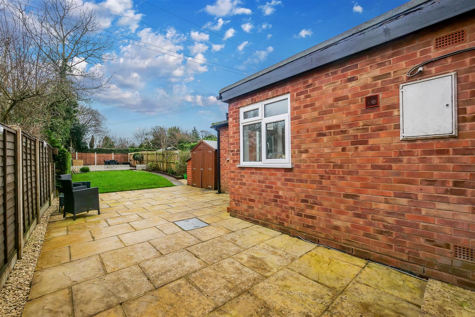 2 bedroom property for sale in Birmingham Road, Mappleborough Green