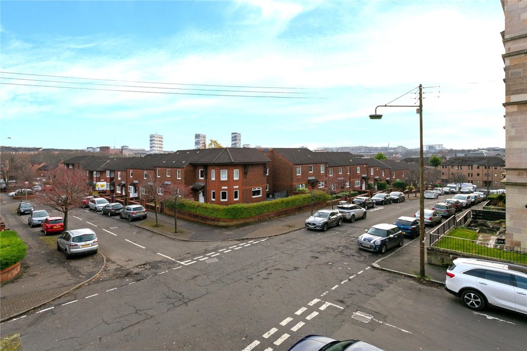 3 bedroom apartment for sale in Kirkland Street, North Kelvinside