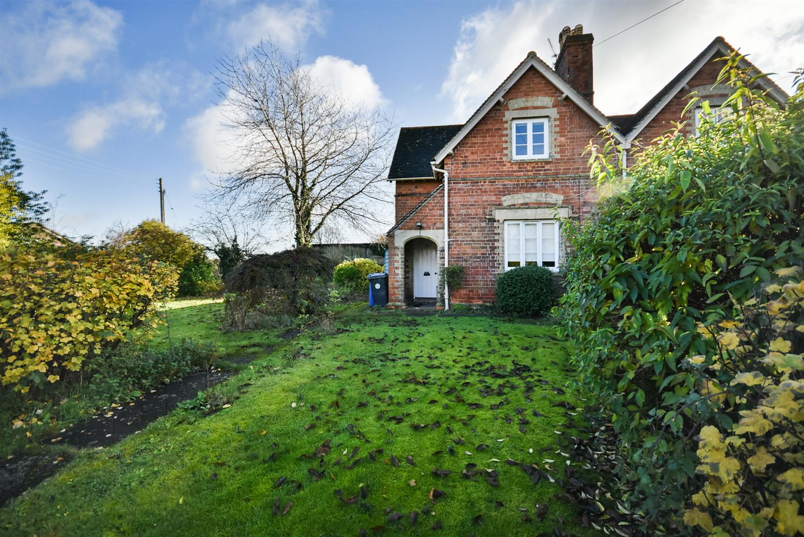 3 bedroom property for sale in Grafton Underwood, Kettering Guide