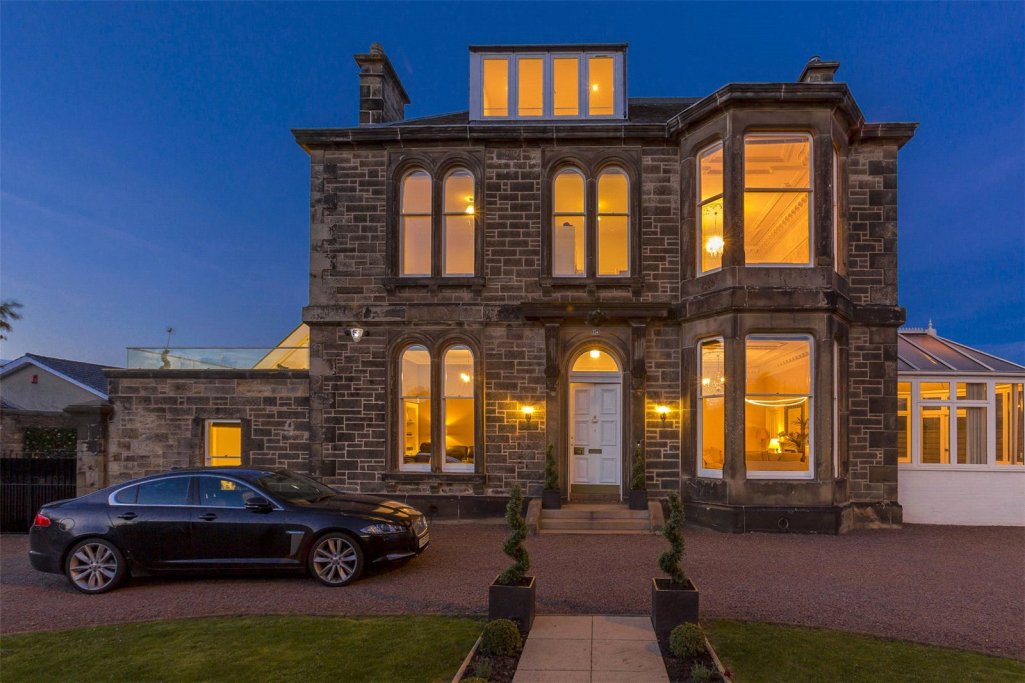 7 bedroom house for sale in 134 Newhaven Road, Edinburgh, Midlothian