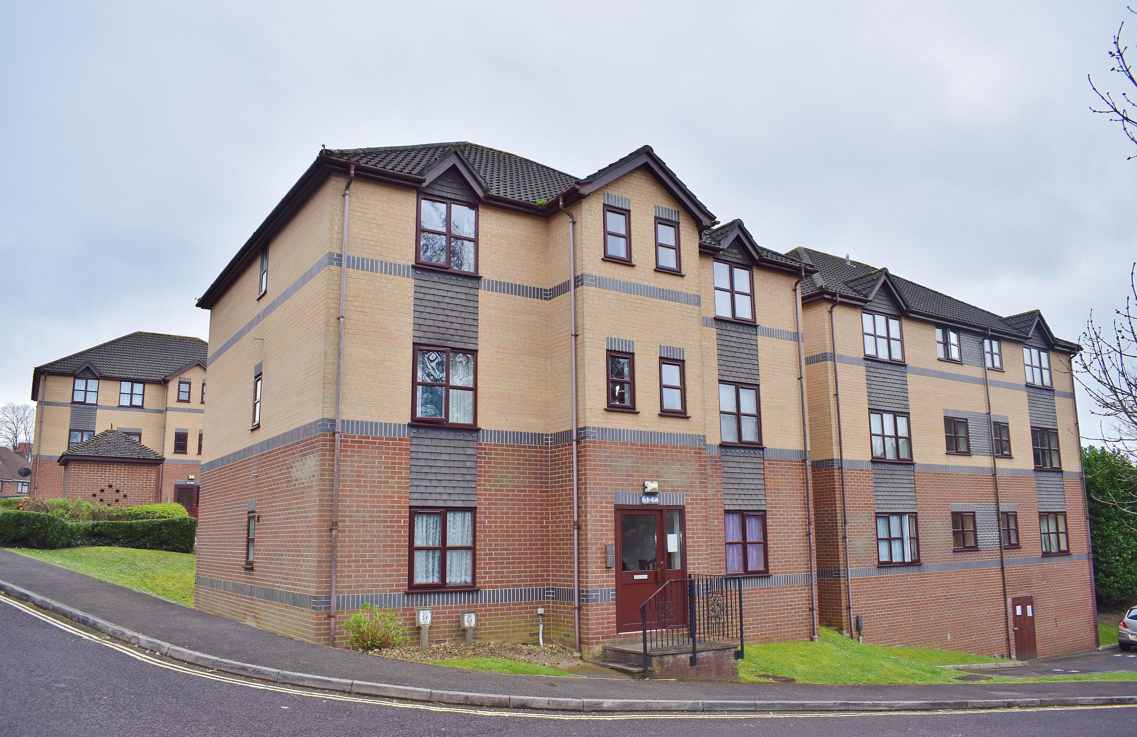 1 bedroom flat for sale in Winchester Road, Shirley, Southampton, SO16 6GD Northwood Southampton