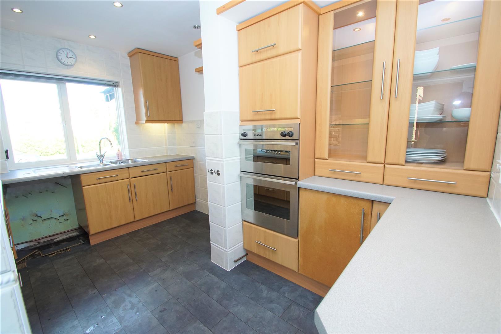 3 bedroom property for sale in North Road, Clifton Upon Dunsmore, Rugby