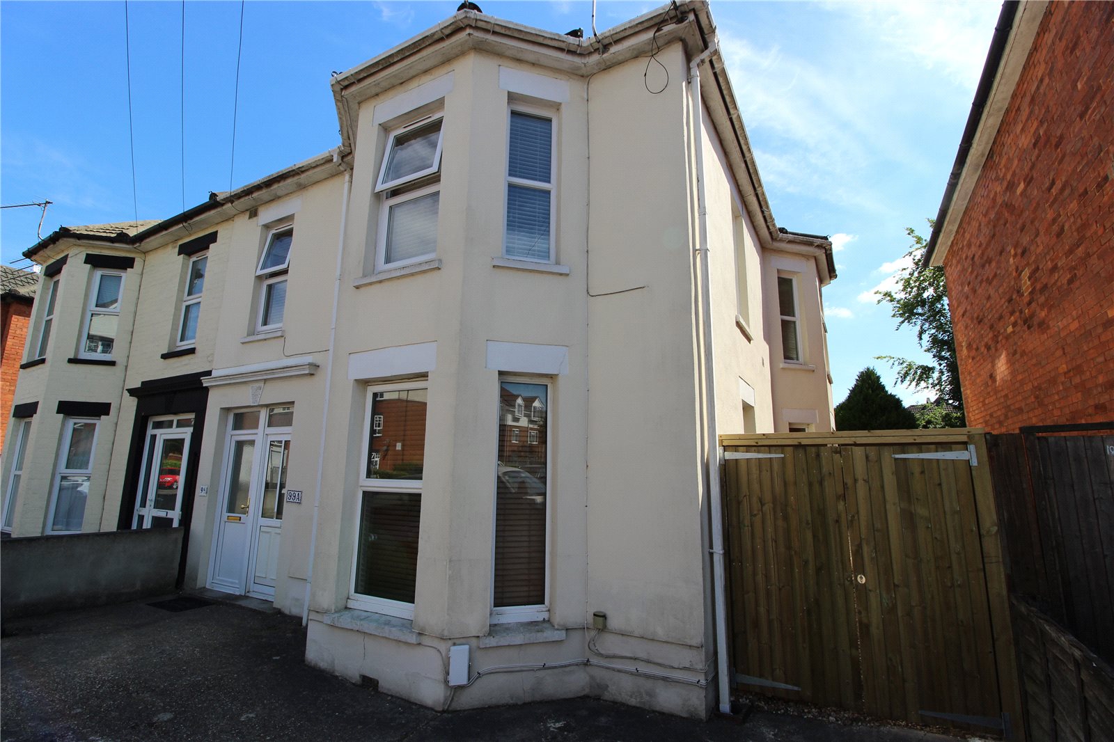 2 bedroom property for sale in Malmesbury Park Road, Charminster