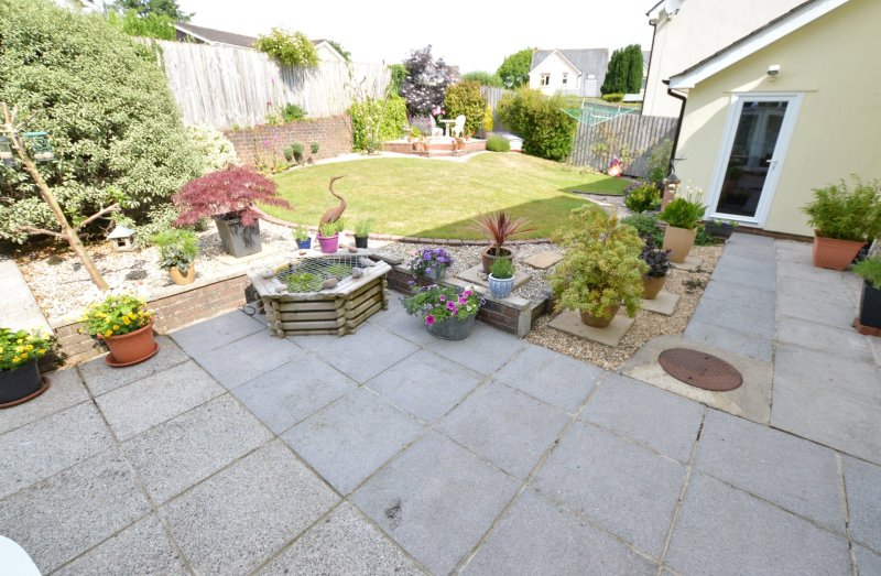 4 bedroom property for sale in Abbey Grange Close, Buckfast, Buckfastleigh, TQ11 £425,000