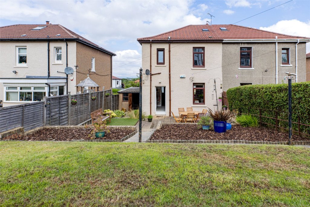 3 bedroom house for sale in Vardar Avenue, Clarkston, Glasgow, G76