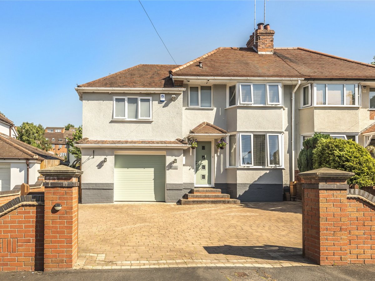 Andrew Grant 4 bedroom property for sale in Stourbridge Road