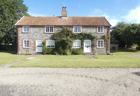 Roudham, NR16 2RL