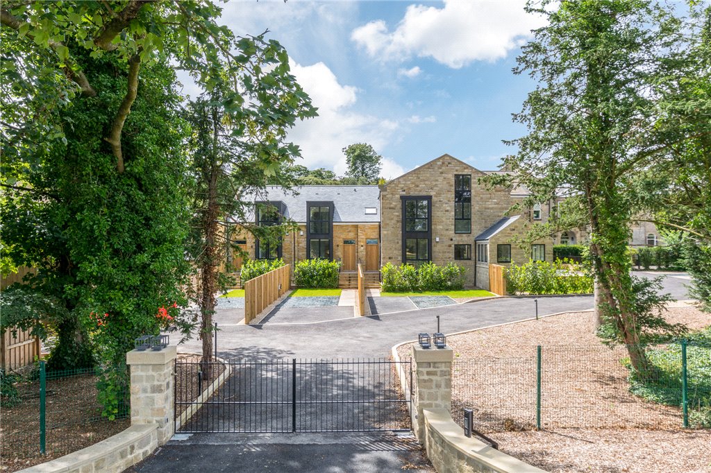 2 bedroom property for sale in Linton Springs Mews, Sicklinghall Road