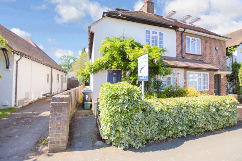 3 bedroom property in Station Road, West Byfleet, Surrey From £1495 pcm