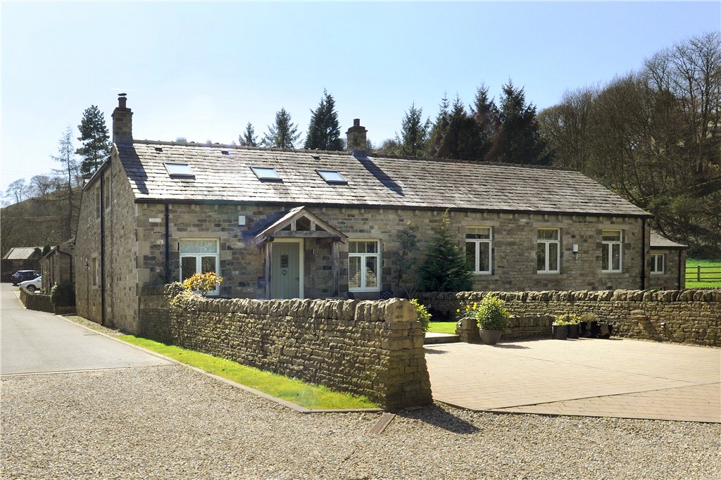 4 bedroom property for sale in Firth House Meadows, Stainland Dean