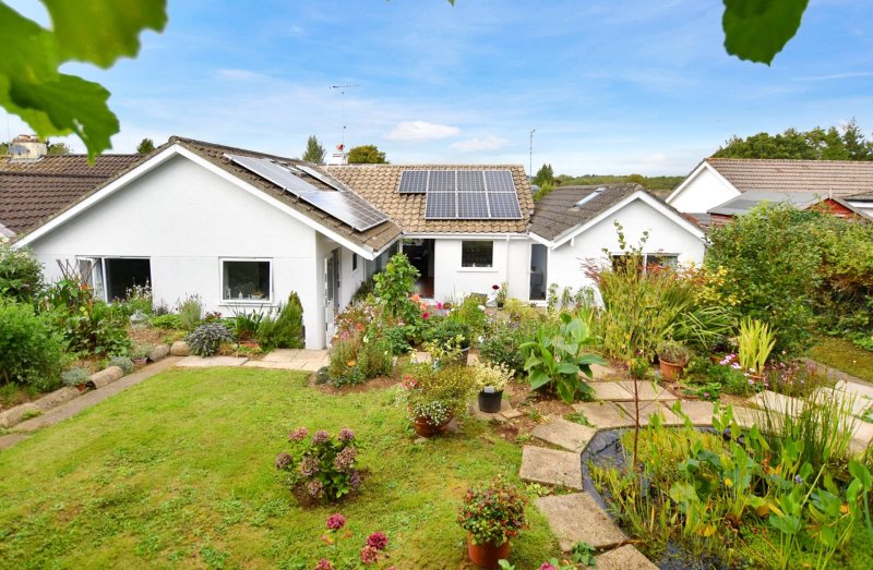 3 bedroom property for sale in St. Bernards Close, Buckfast, Buckfastleigh, TQ11 £335,000