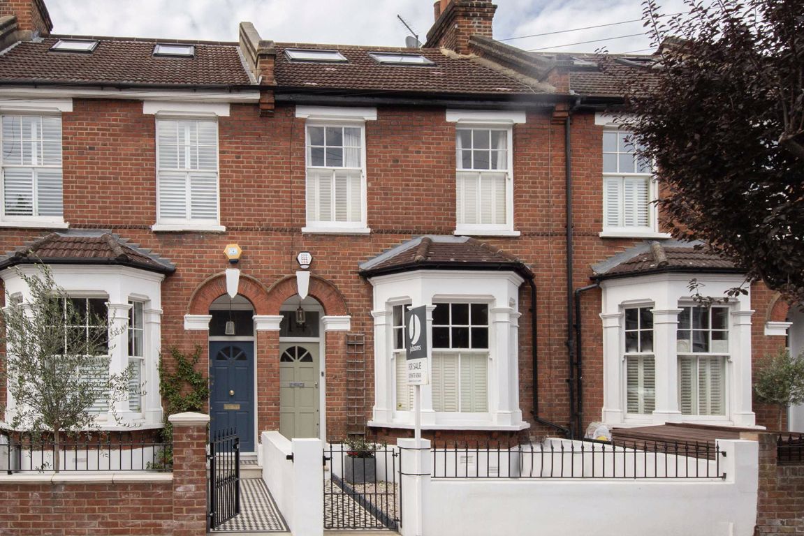 Jacksons 4 bedroom property for sale in Ranmere Street, Balham £