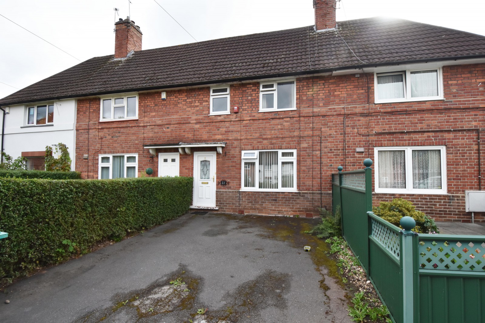 3 bedroom property for sale in Bosley Square, Lenton Abbey, NG9 2TS £