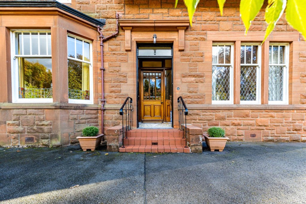 4 bedroom house for sale in Strathblane Road, Milngavie, Glasgow, G62