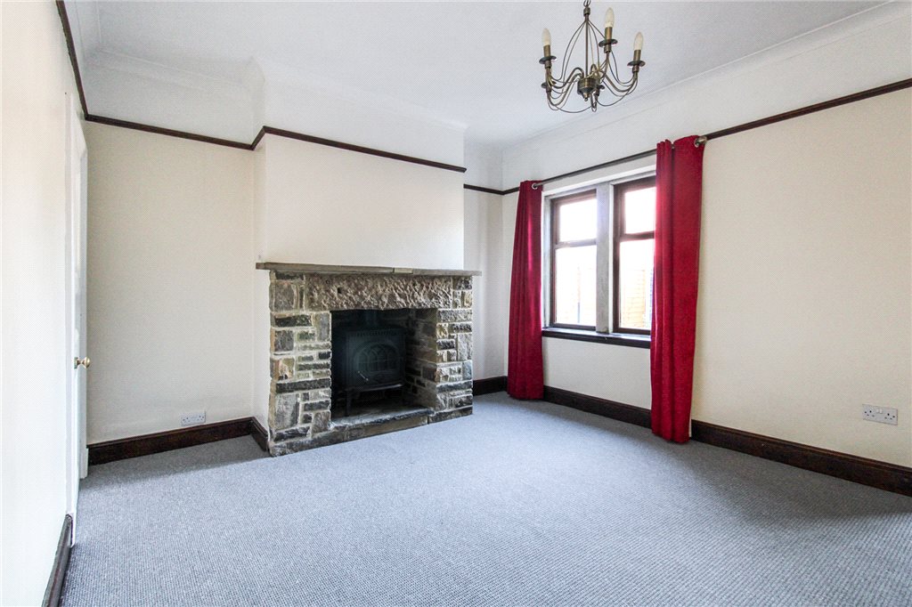 3 bedroom property for sale in Colne Road, Earby, Barnoldswick, BB18