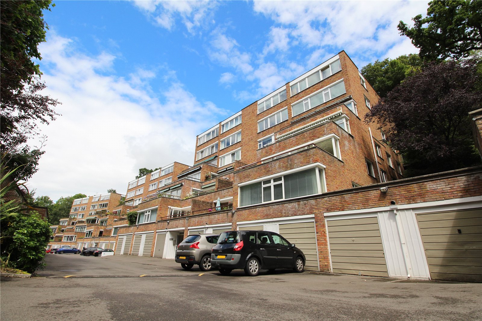 2 bedroom property for sale in Druid Woods, Avon Way, Bristol, BS9 Guide price £190,000