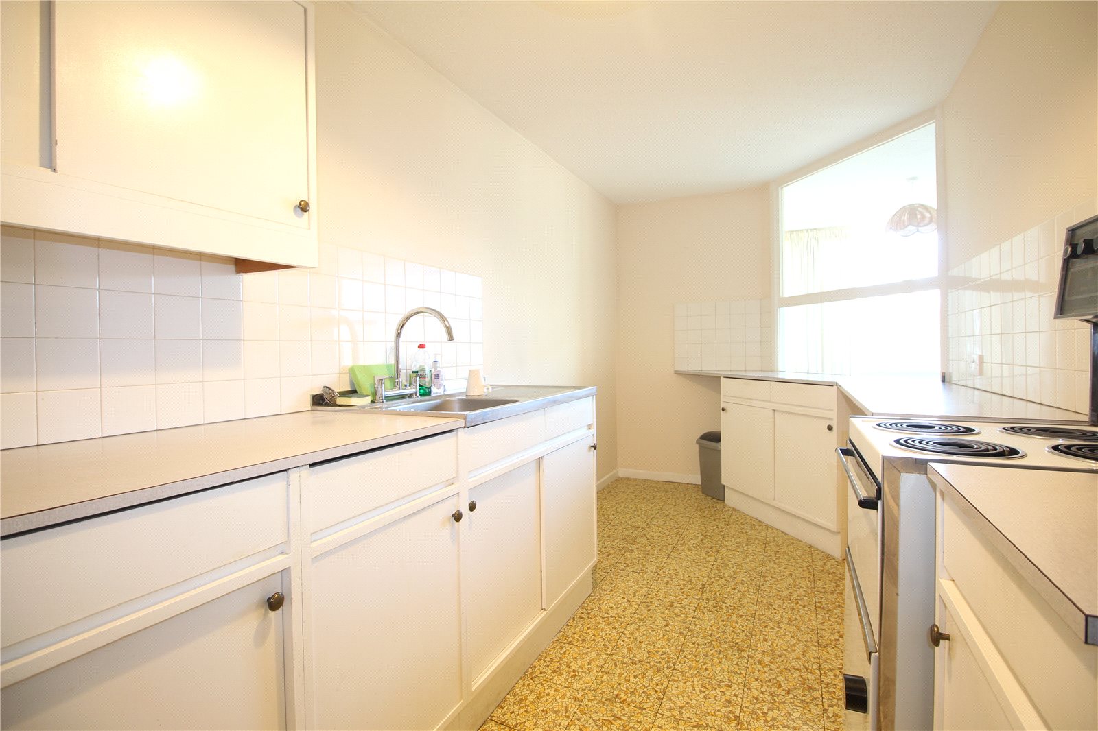 2 bedroom property for sale in Druid Woods, Avon Way, Bristol, BS9 Guide price £190,000