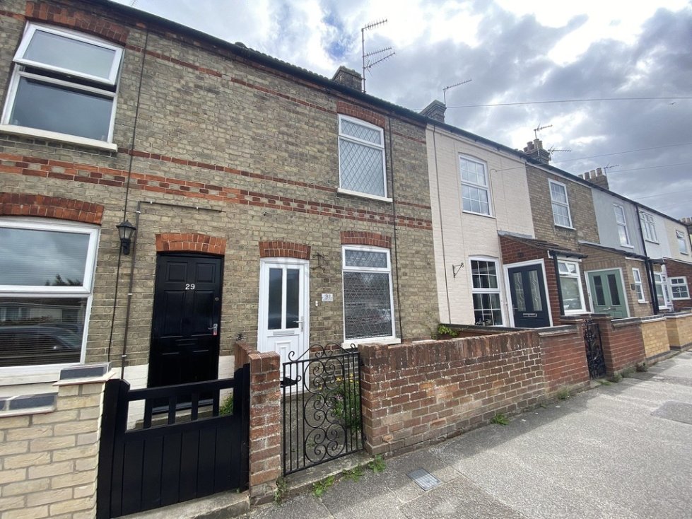 3 bedroom property for sale in Blackheath Road, Pakefield, Lowestoft