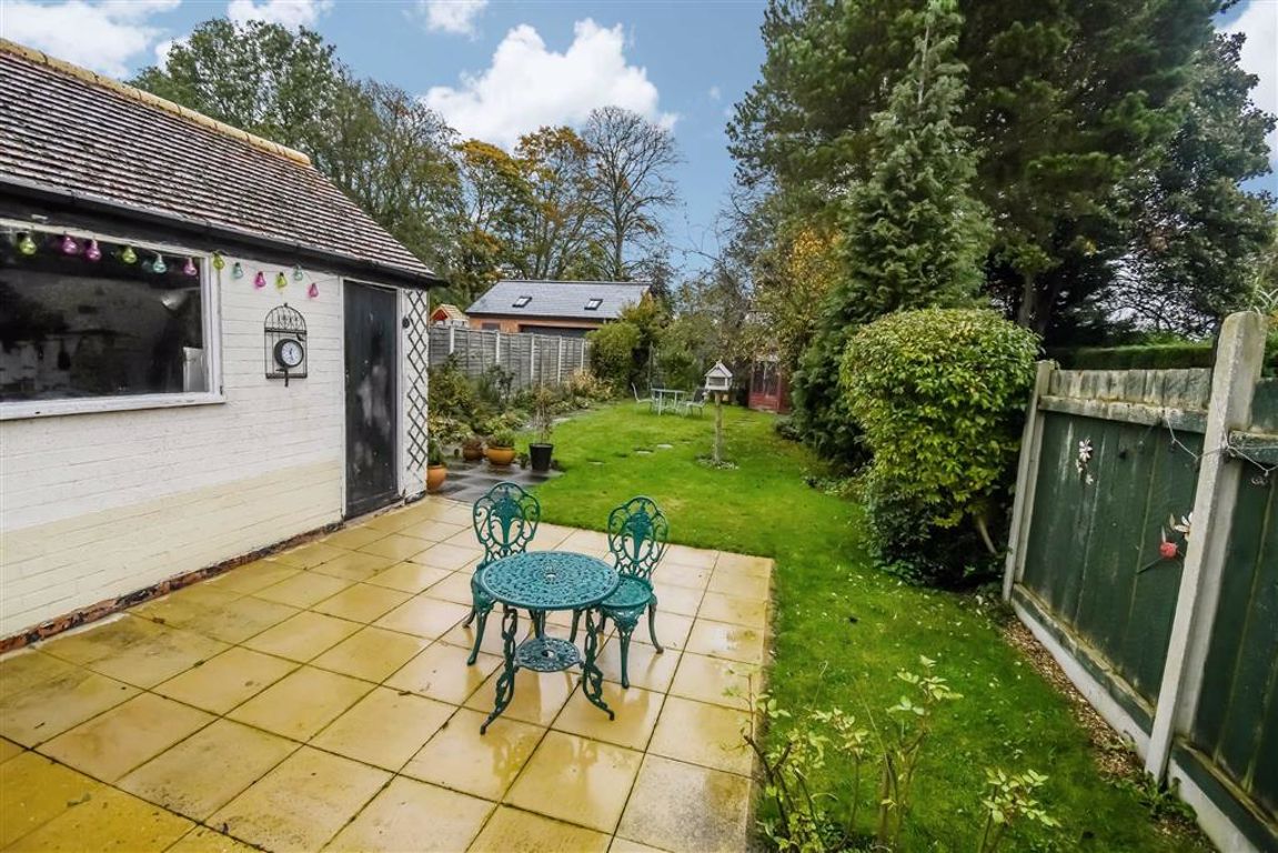 4 bedroom property for sale in Carr Lane, Willerby, East Riding Of