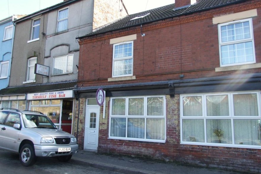 1 bedroom property to let in High Street, Tibshelf, Alfreton, DE55 £