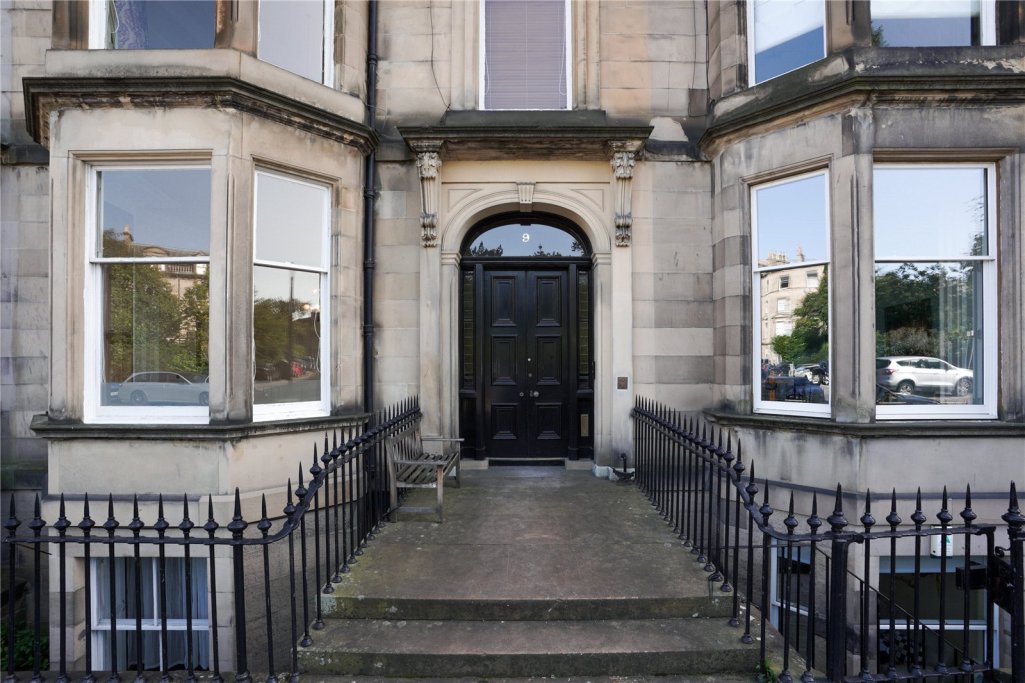 4 bedroom apartment for sale in Glencairn Crescent, Edinburgh