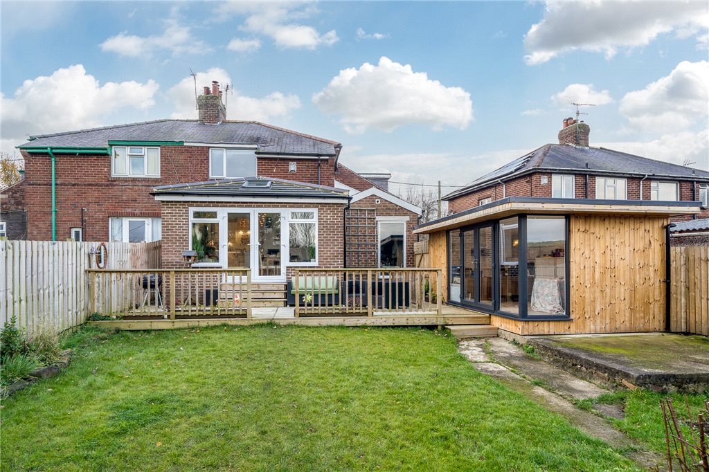 4 bedroom property for sale in Meadow View, Darley, Harrogate, HG3