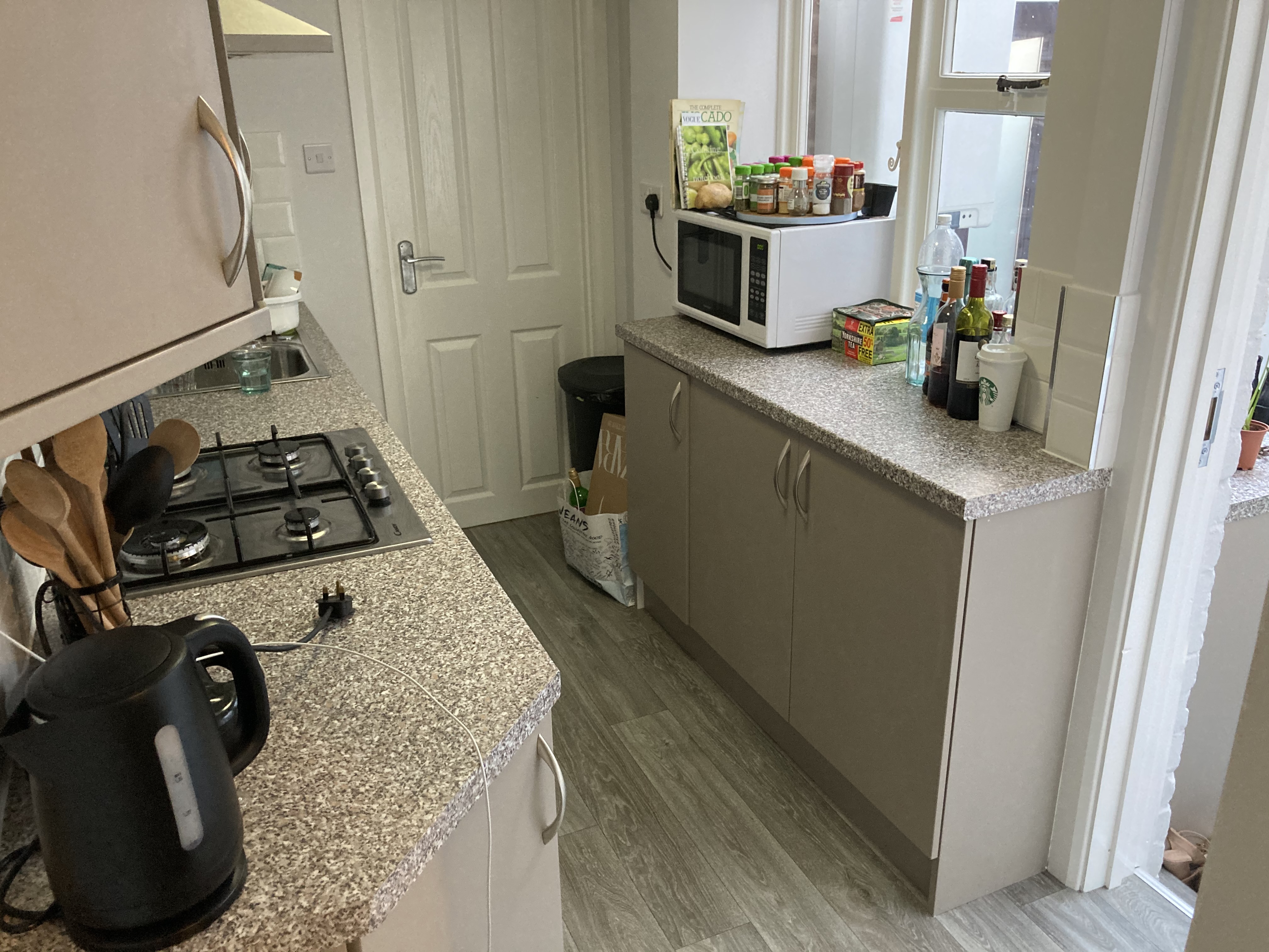 3 bedroom property to let in 3 Newton Grove £318 pw