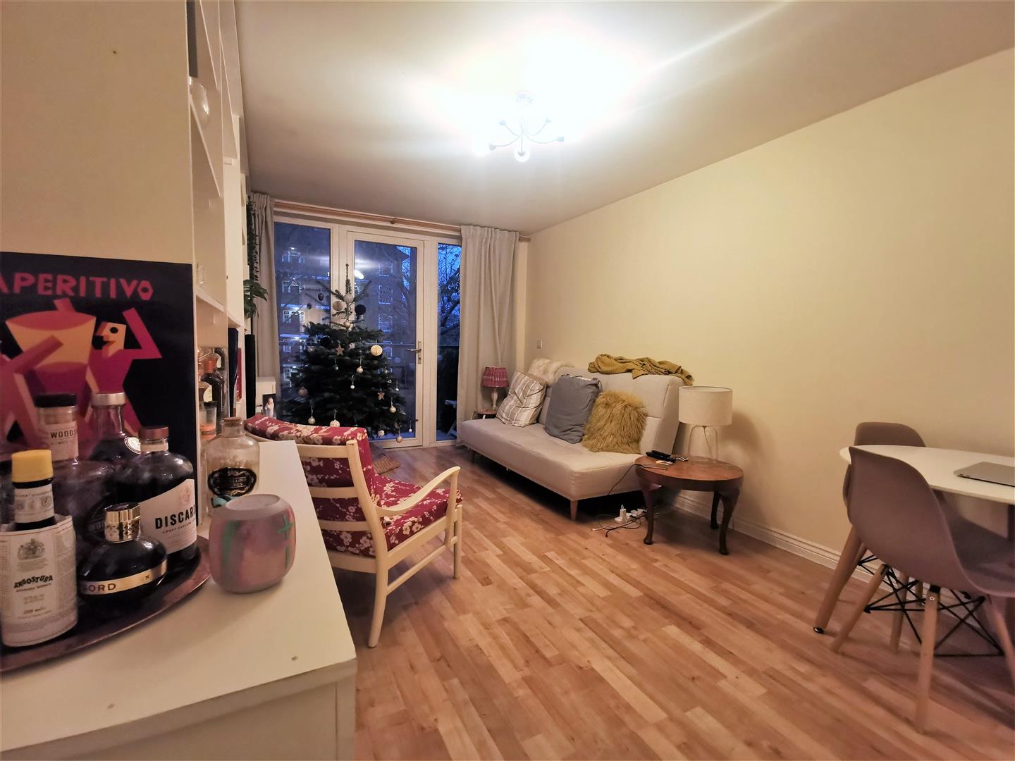 1 bedroom property to let in Viridian Apartments, 75 Battersea Park