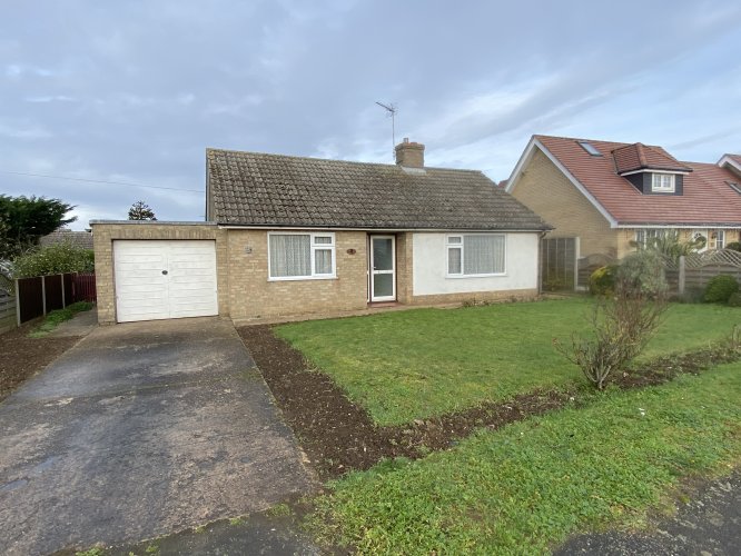 2 bedroom property for sale in Park Lane, Downham Market, PE38 9RN