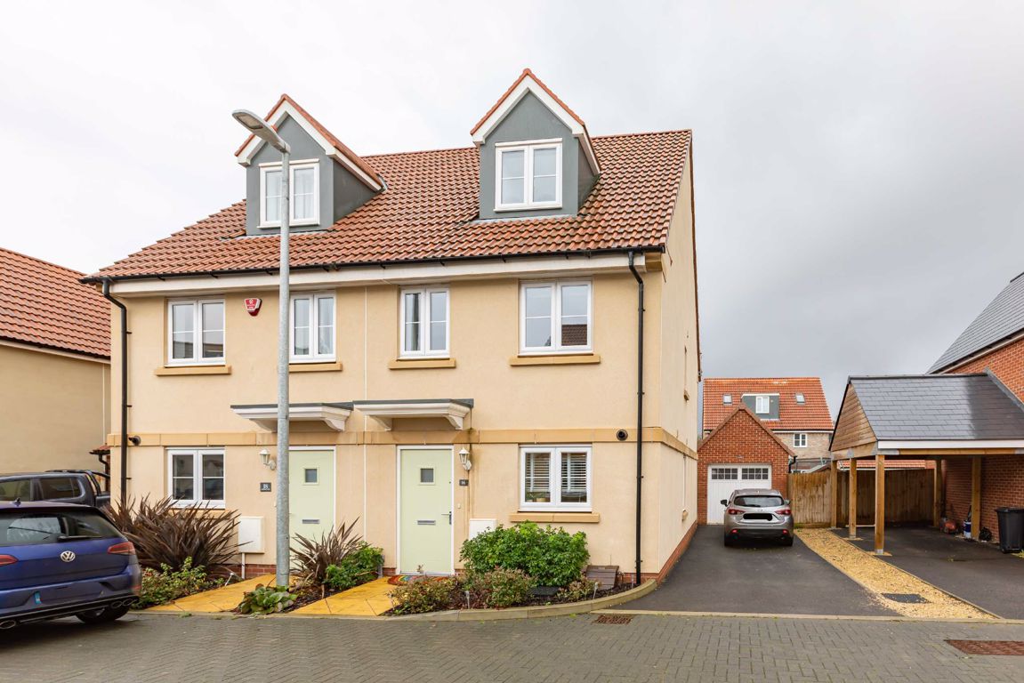 For sale 3 bedroom semidetached house, £365,000, Cornflower Road