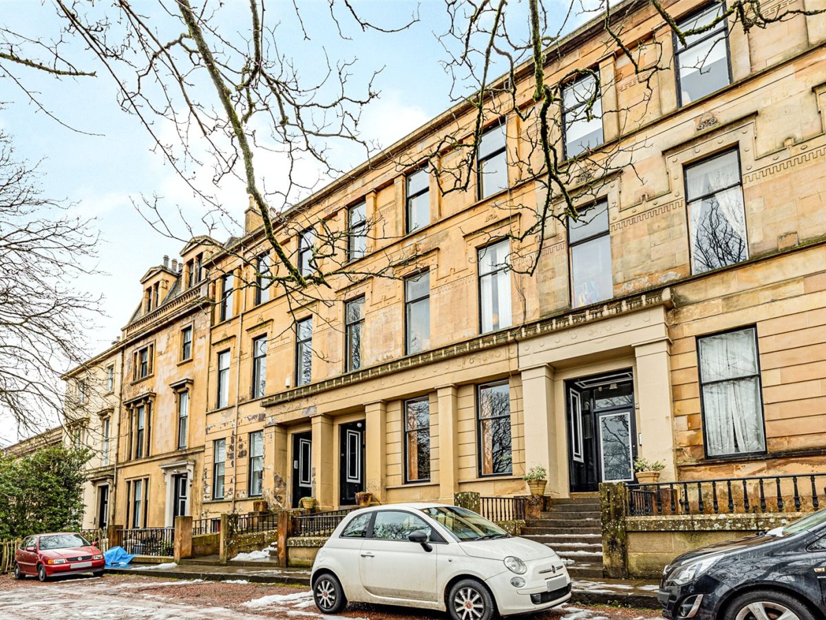 2 bedroom apartment for sale in Hamilton Drive, Botanics, Glasgow, G12