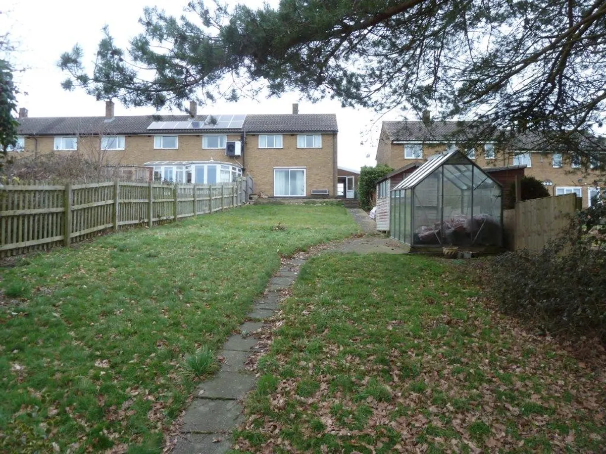 WEST AVENUE, MELTON MOWBRAY