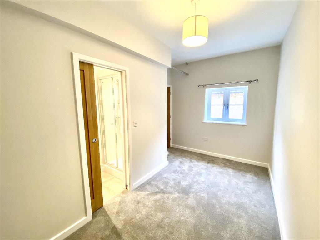 Lilleys Yard, Hinckley Image 6