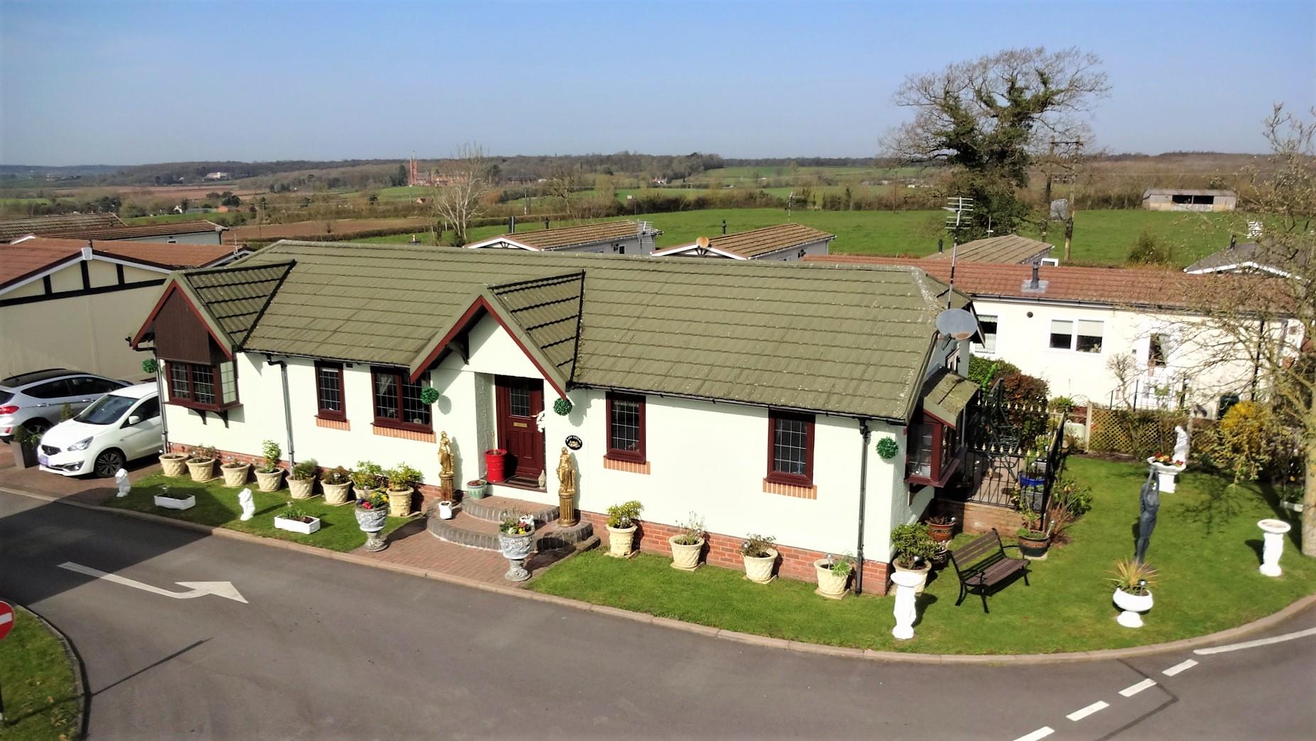 2 bedroom property for sale in Hill Top Park, Princethorpe, Rugby