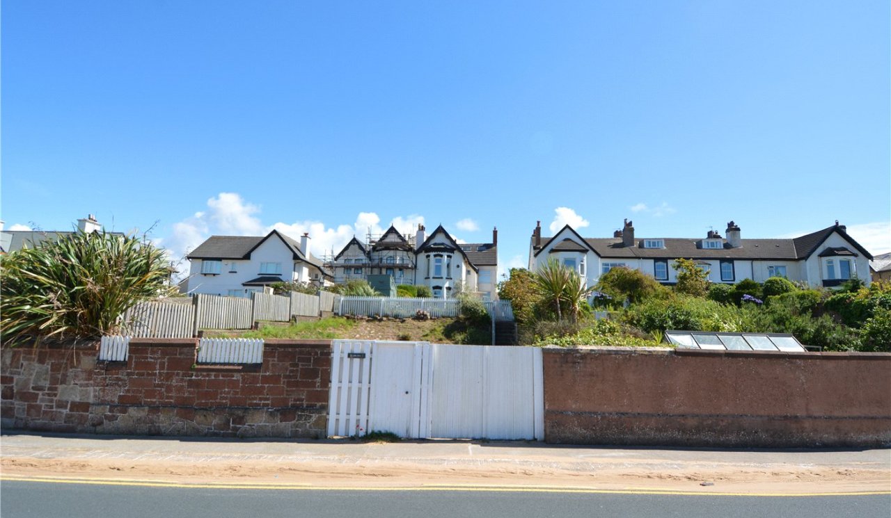 5 bedroom property for sale in North Parade, Hoylake, Wirral, CH47 £