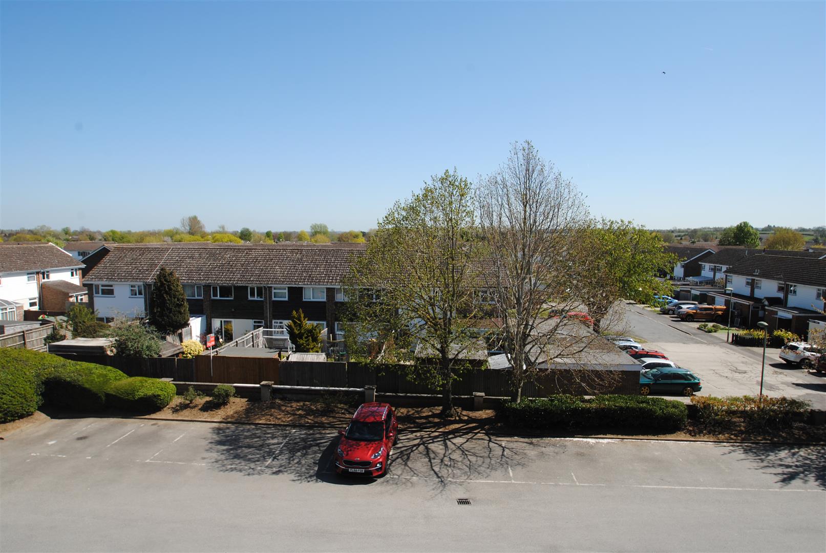 2 bedroom property for sale in Savile Way, Grove, Wantage Guide price