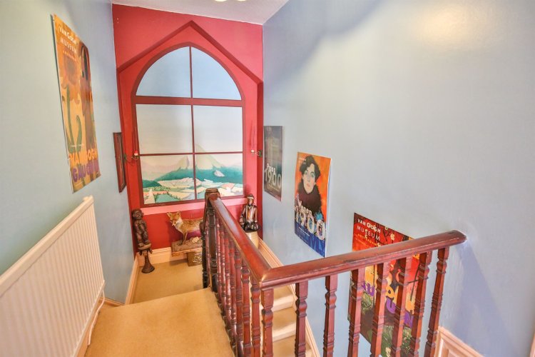 5 bedroom property for sale in Stanwell Road, Penarth £500,000