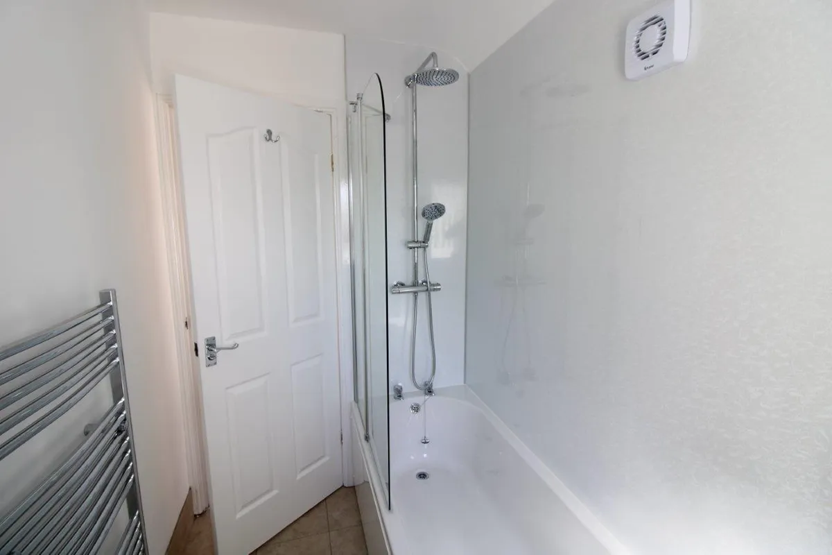 QUENIBOROUGH ROAD, QUENIBOROUGH