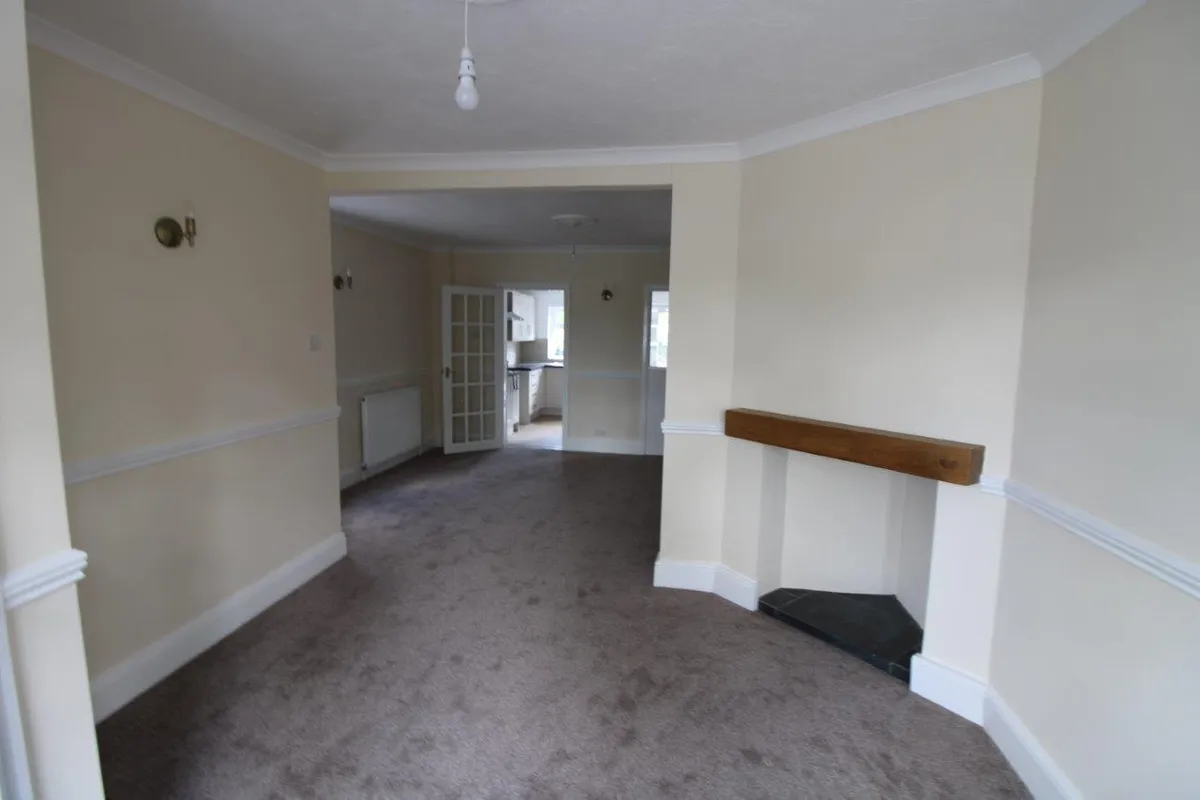 QUENIBOROUGH ROAD, QUENIBOROUGH
