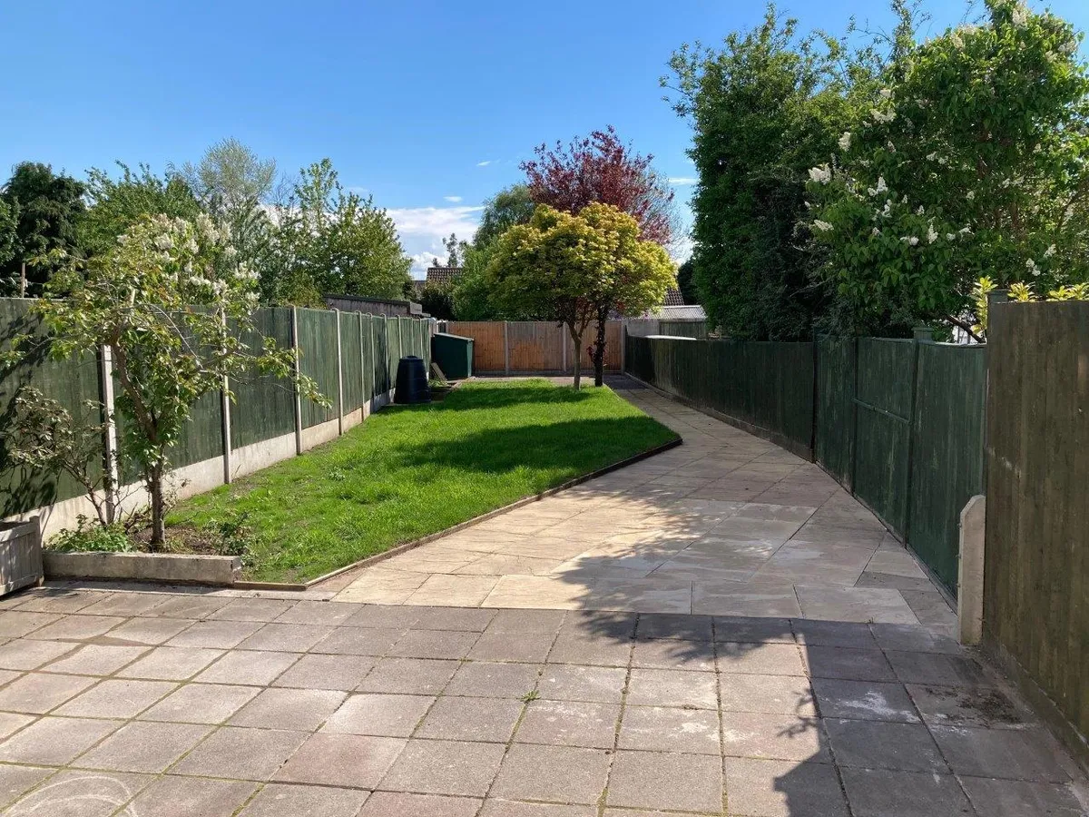 QUENIBOROUGH ROAD, QUENIBOROUGH