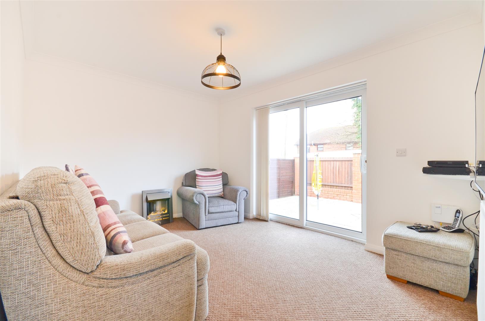 2 bedroom property for sale in Newport, Isle of Wight £215,000