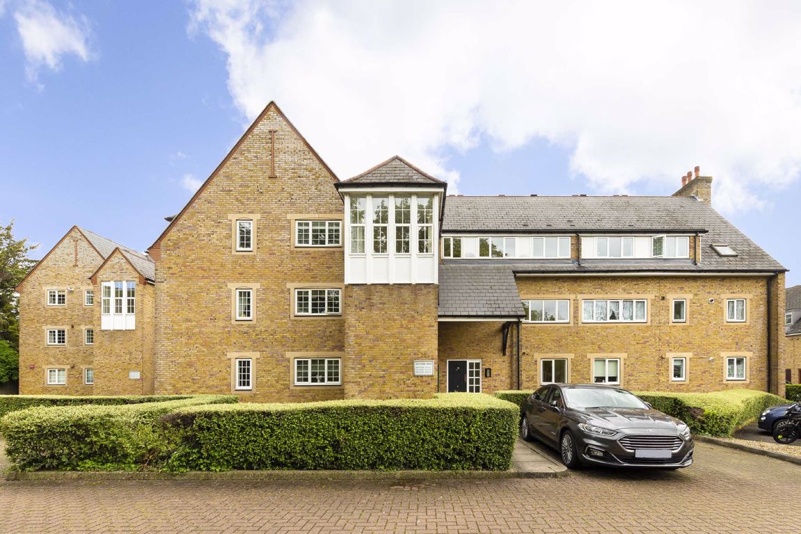 Robertson Smith & Kempson 2 bedroom property for sale in