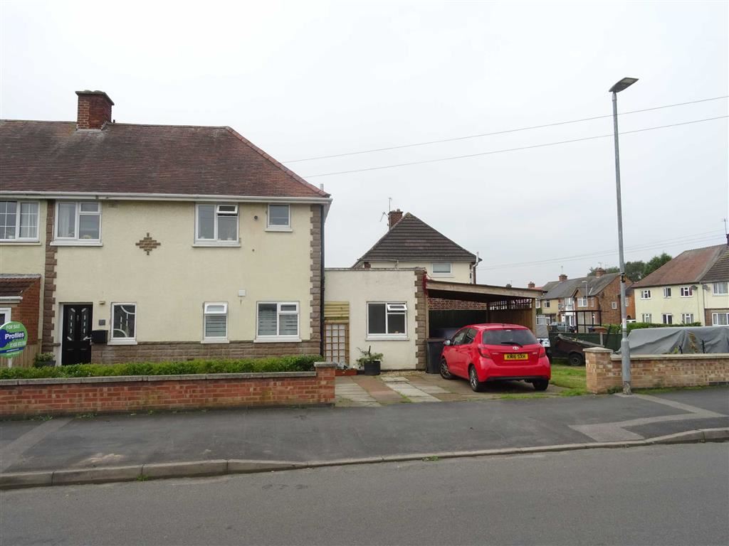 3 bedroom property for sale in Middlefield Lane, Hinckley £200,000